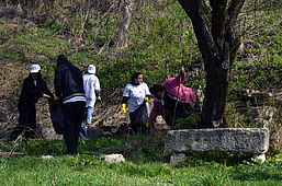 Cleaning water sources in Vidin on Earth's Day
